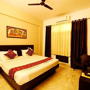Hotel Ace